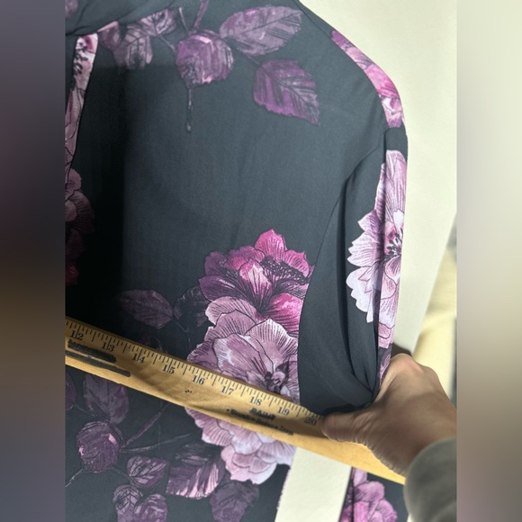 Bow tie blouse - Picture 13 of 13